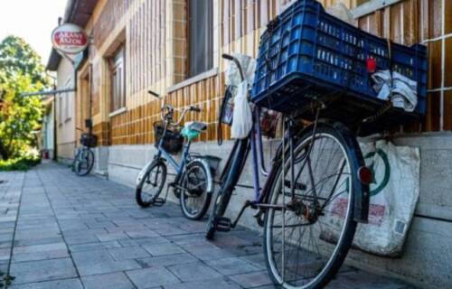 Élet itt, halál ott