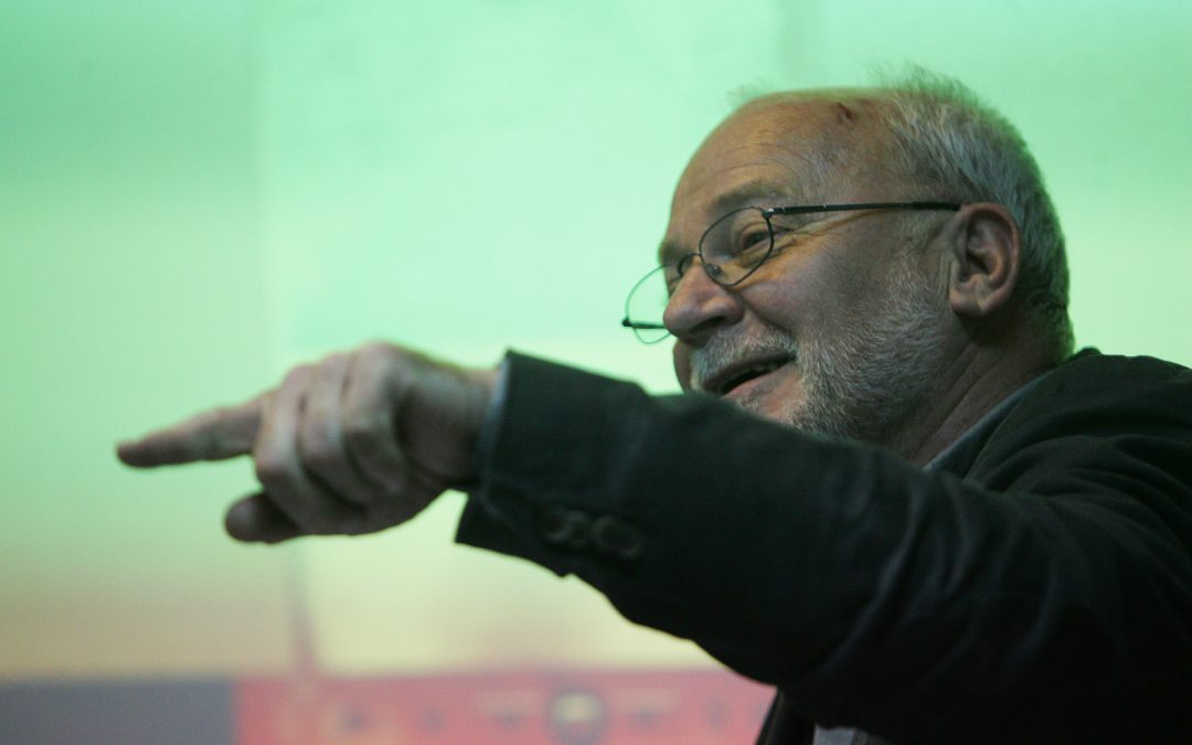 Egy versemet sem tudom fejből – Beszélgetés Géczi Jánossal