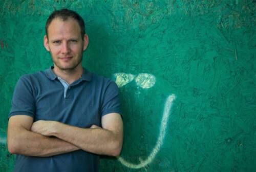 A lábszagú diktatúra humora